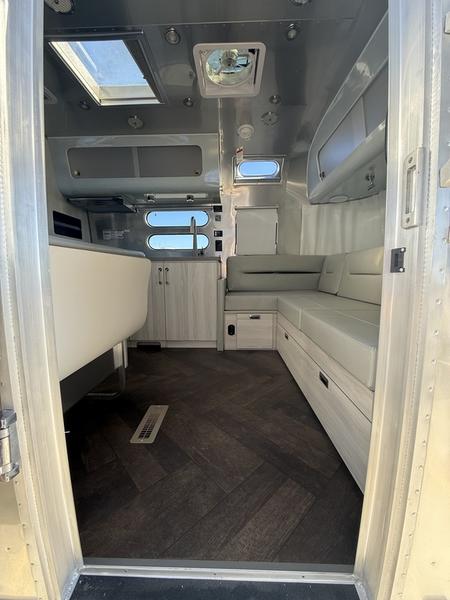 2026 Airstream International 28RB inventory photo 9 of 19 at Airstream El Paso