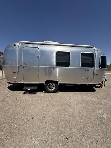 2015 Airstream Sport 22FB inventory photo 16 of 19 at Airstream El Paso
