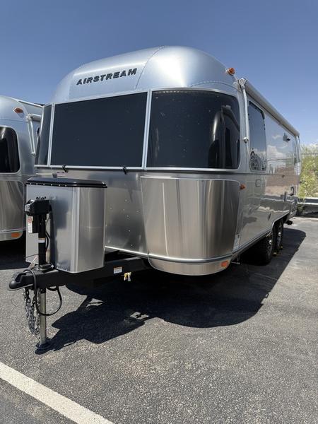 2026 Airstream Trade Wind® 23FB inventory photo 3 of 20 at Airstream El Paso