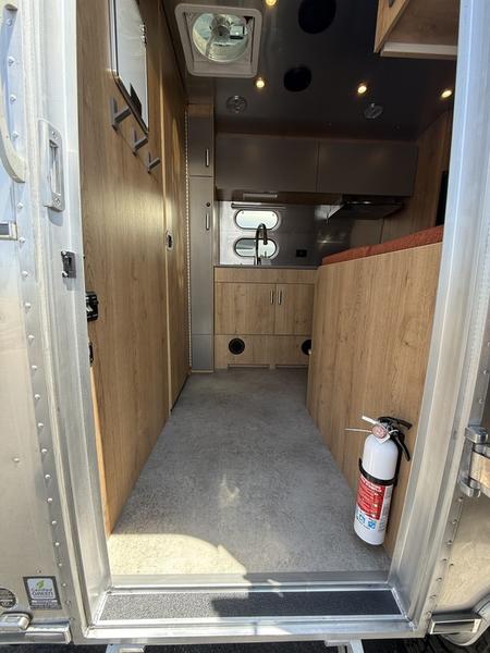 2026 Airstream Trade Wind® 23FB inventory photo 19 of 20 at Airstream El Paso