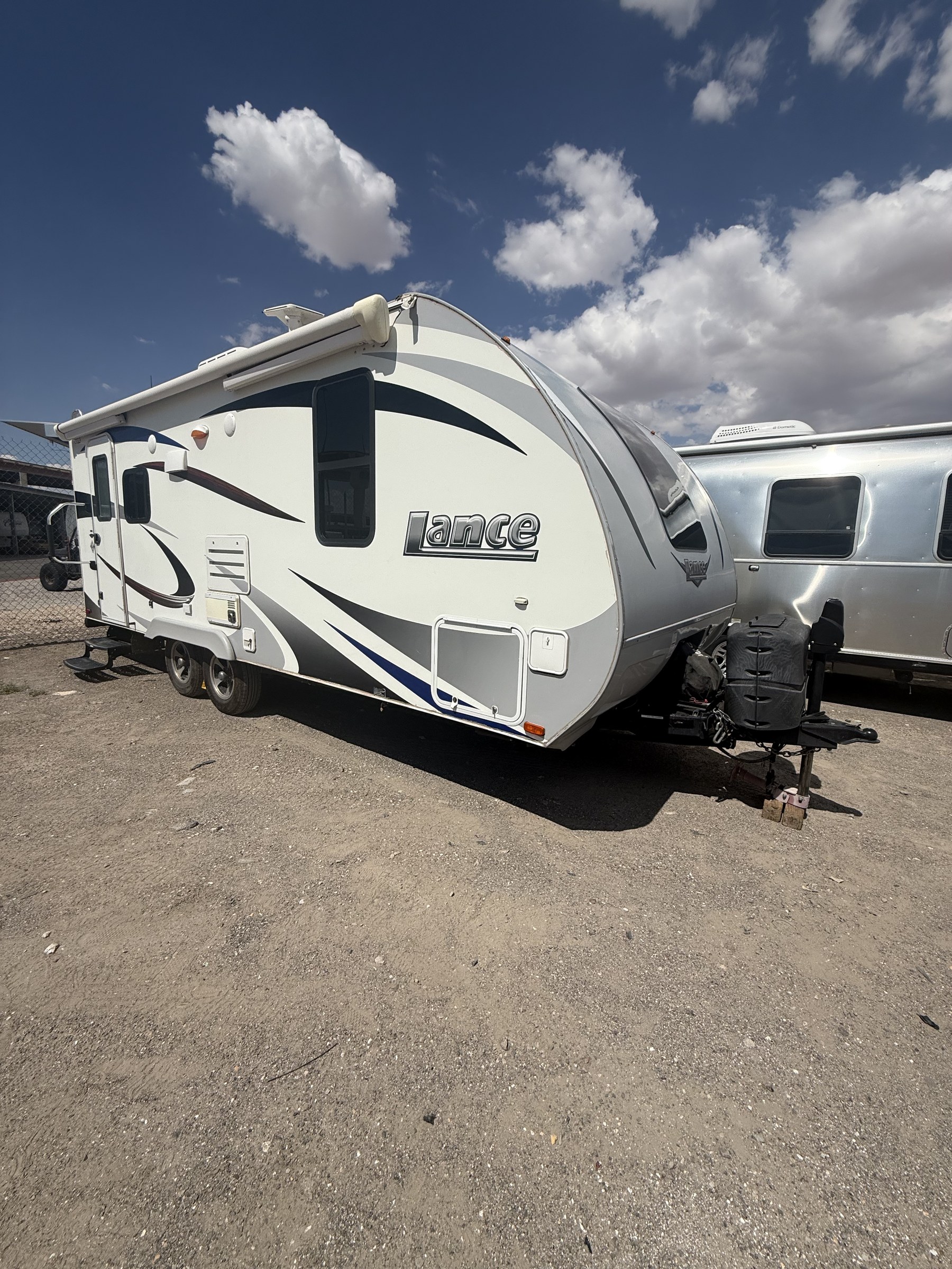 Pre-owned 2015 LANCE M-1995 at Airstream El Paso