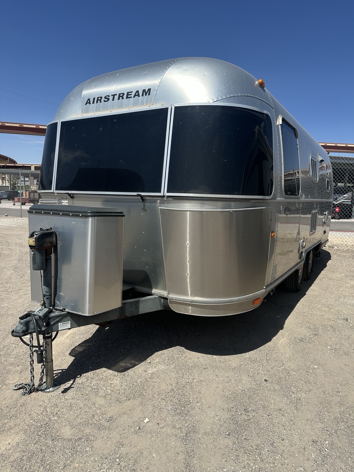 2011 Airstream Flying Cloud 23FB inventory photo 2 of 10 at Airstream El Paso