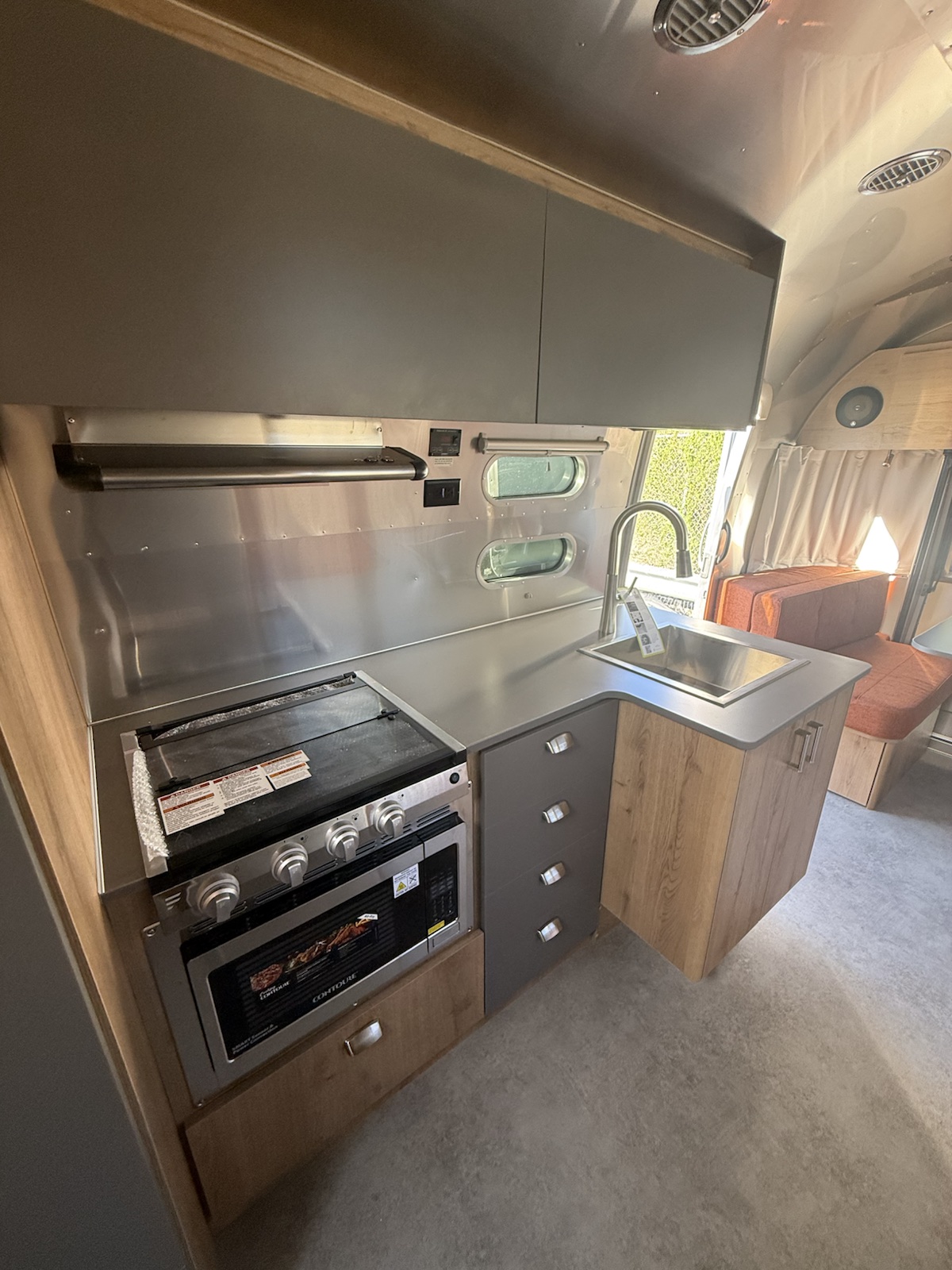 2027 Airstream Trade Wind 27FB Twin inventory photo 14 of 23 at Airstream El Paso