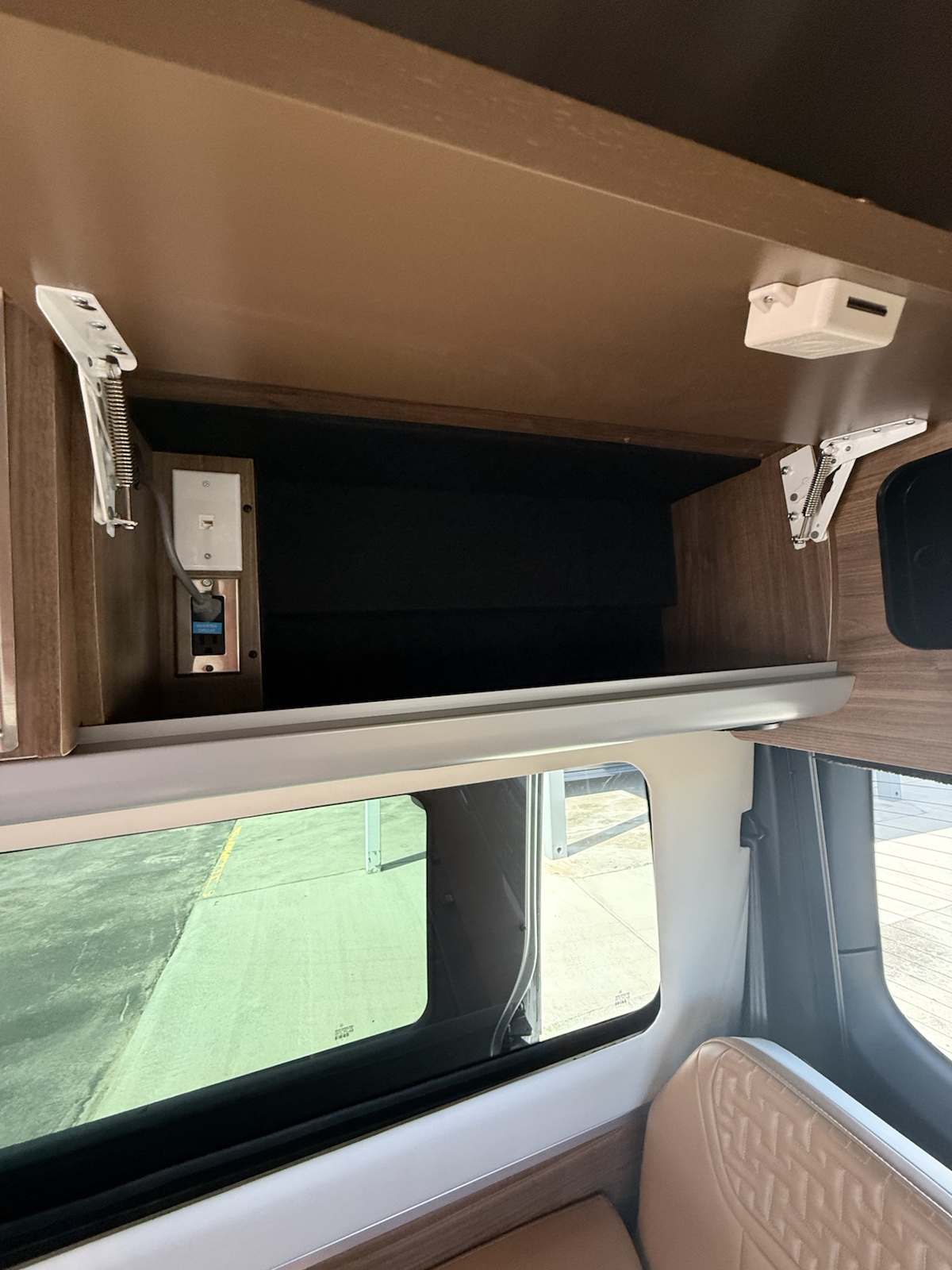 2027 Airstream Interstate 19GTX inventory photo 12 of 18 at Airstream El Paso