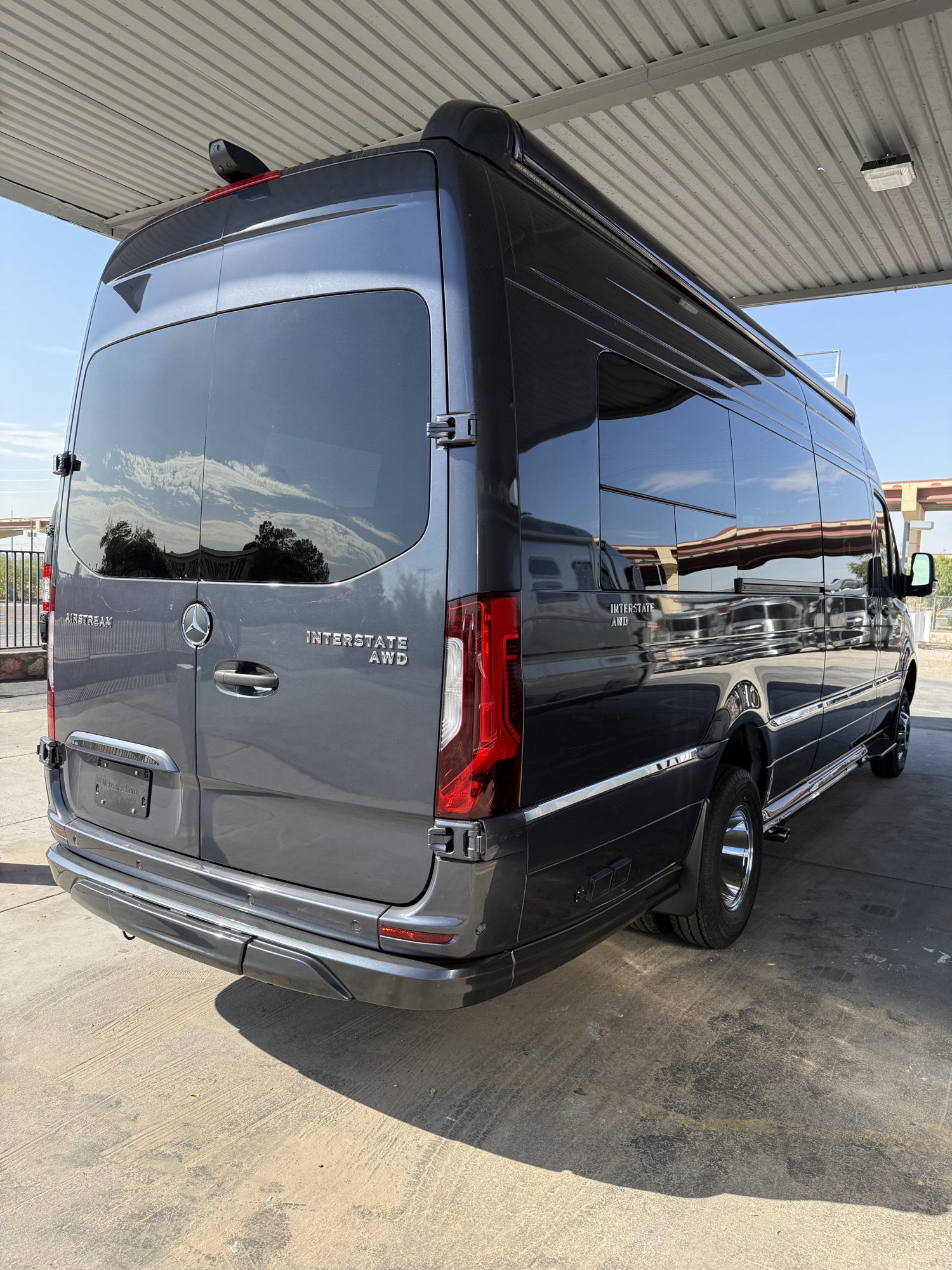 2027 Airstream Interstate 24GT inventory photo 5 of 15 at Airstream El Paso