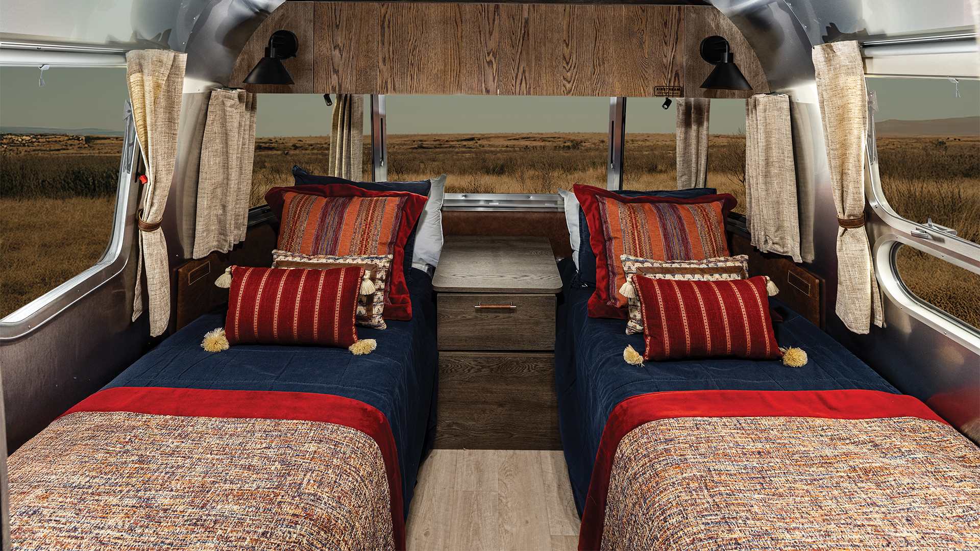 2027 Airstream Stetson + 6666 27FB Queen official Airstream stock photo — actual incoming unit may vary